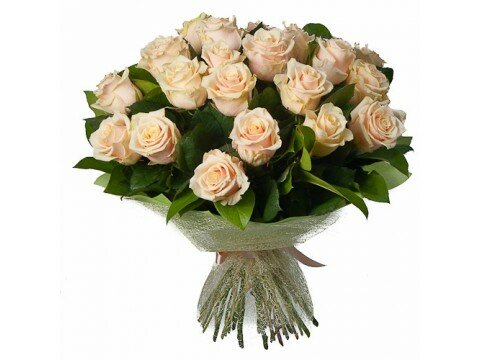 Bouquets for women 25 creamy roses
