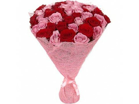 Букеты для женщин 51 красно-розовая роза