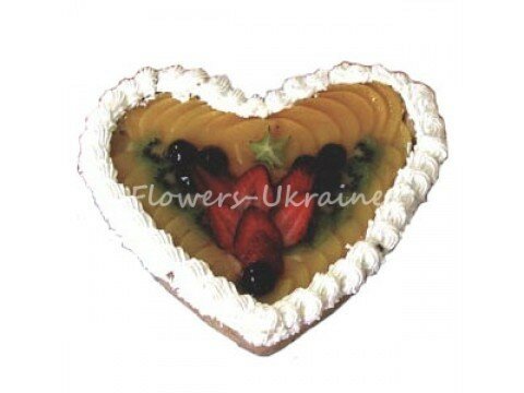 Cake "Fruit Heart"