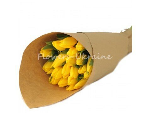 Bouquet is 25 yellow tulips