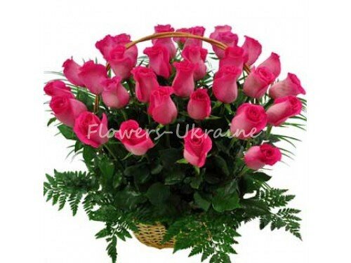 Basket "35 pink roses"